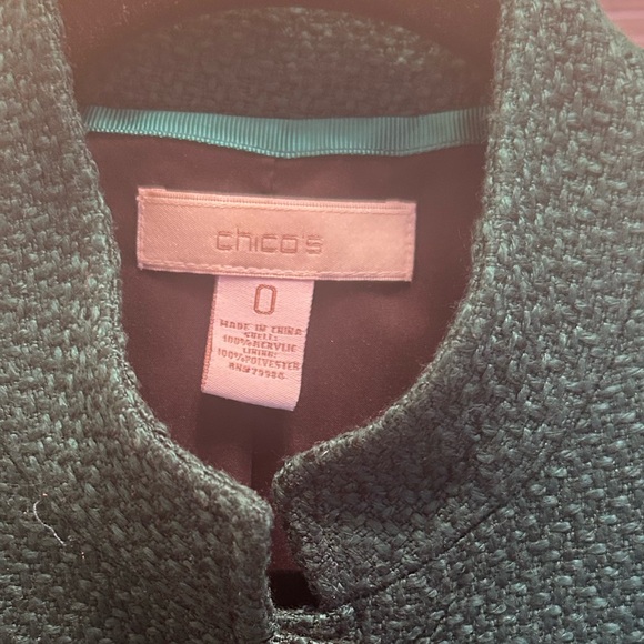 Chicos Dark Jade Green Tweed Jacket with Brass Buttons. Size 4. (Small) Chicos 0 - Picture 4 of 4